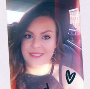 Meet your Posher, Karina